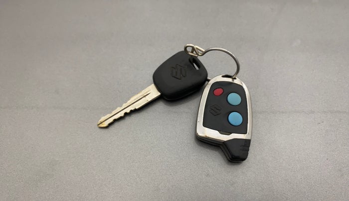 2018 Maruti Wagon R 1.0 LXI CNG (O), CNG, Manual, 79,047 km, Key Close Up