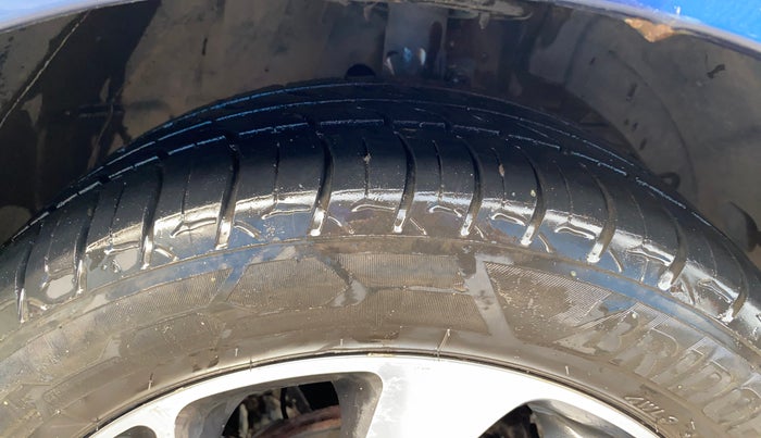 2019 Maruti Baleno ALPHA CVT PETROL 1.2, Petrol, Automatic, 89,946 km, Right Front Tyre Tread