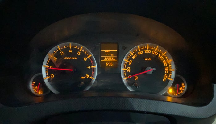 2014 Maruti Swift Dzire VXI, Petrol, Manual, 22,062 km, Odometer Image