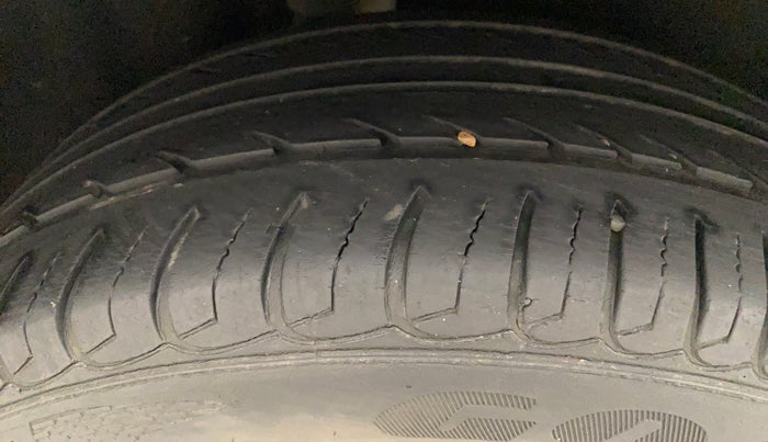 2017 Ford Ecosport TITANIUM 1.5L PETROL, Petrol, Manual, 39,236 km, Right Rear Tyre Tread