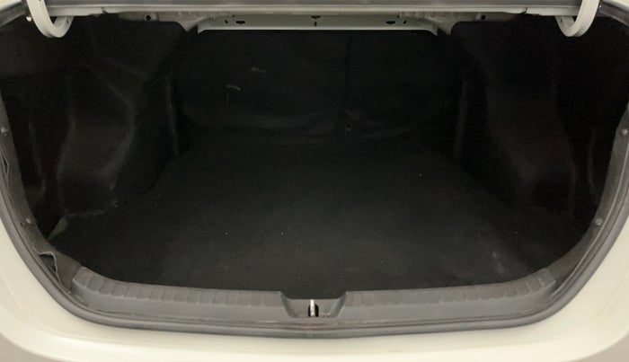 2019 Toyota YARIS G CVT, Petrol, Automatic, 52,353 km, Boot Inside
