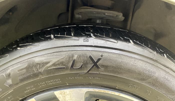 2018 Tata TIGOR XZA PETROL, Petrol, Automatic, 51,014 km, Right Front Tyre Tread