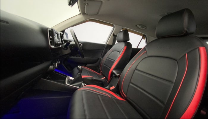 2022 Hyundai VENUE S 1.2, Petrol, Manual, 39,655 km, Right Side Front Door Cabin