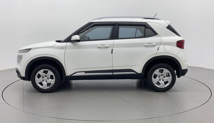 2022 Hyundai VENUE S 1.2, Petrol, Manual, 39,655 km, Left Side