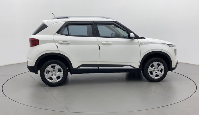 2022 Hyundai VENUE S 1.2, Petrol, Manual, 39,655 km, Right Side View