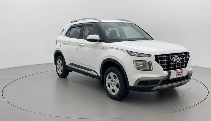 2022 Hyundai VENUE S 1.2, Petrol, Manual, 39,655 km, Right Front Diagonal