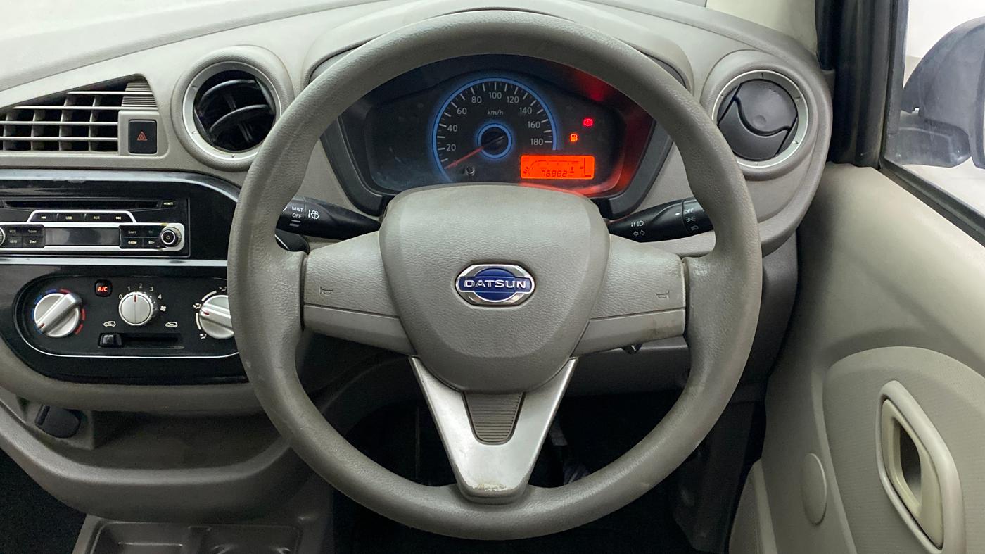 2017 Datsun Redi Go T (O), Petrol, Manual, 77,422 km, Steering Wheel Close Up