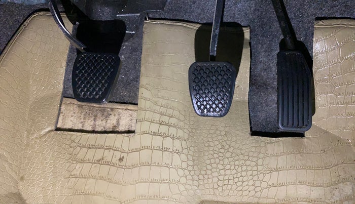 2017 Honda Amaze 1.2L I-VTEC S, Petrol, Manual, 19,023 km, Pedals