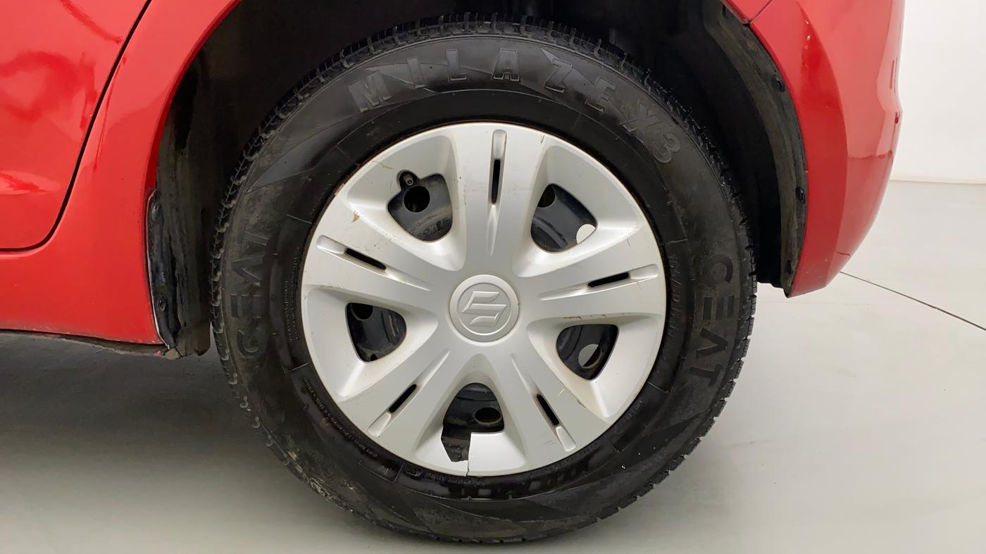 2010 Maruti Swift VXI, Petrol, Manual, 37,982 km, Left Rear Wheel