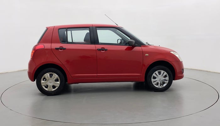 2010 Maruti Swift VXI, Petrol, Manual, 37,982 km, Right Side