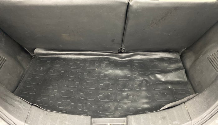 2016 Maruti Wagon R 1.0 VXI, Petrol, Manual, 80,882 km, Boot Inside