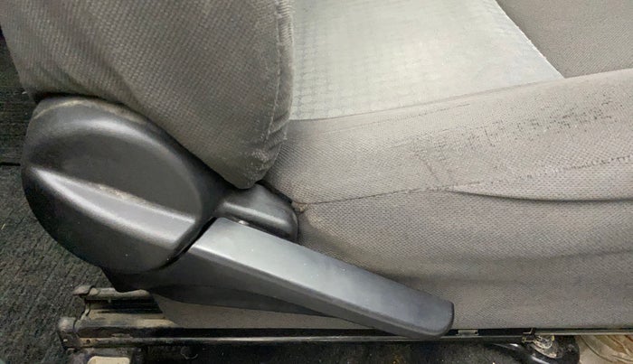 2011 Toyota Etios V, Petrol, Manual, 83,914 km, Driver Side Adjustment Panel