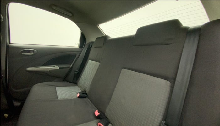 2011 Toyota Etios V, Petrol, Manual, 83,914 km, Right Side Rear Door Cabin