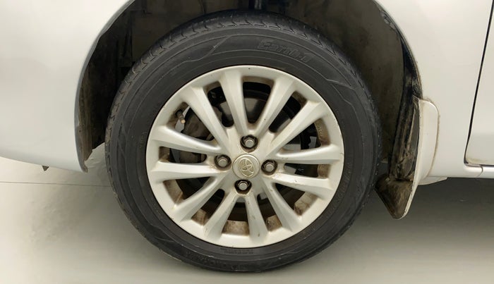 2011 Toyota Etios V, Petrol, Manual, 83,914 km, Left Front Wheel