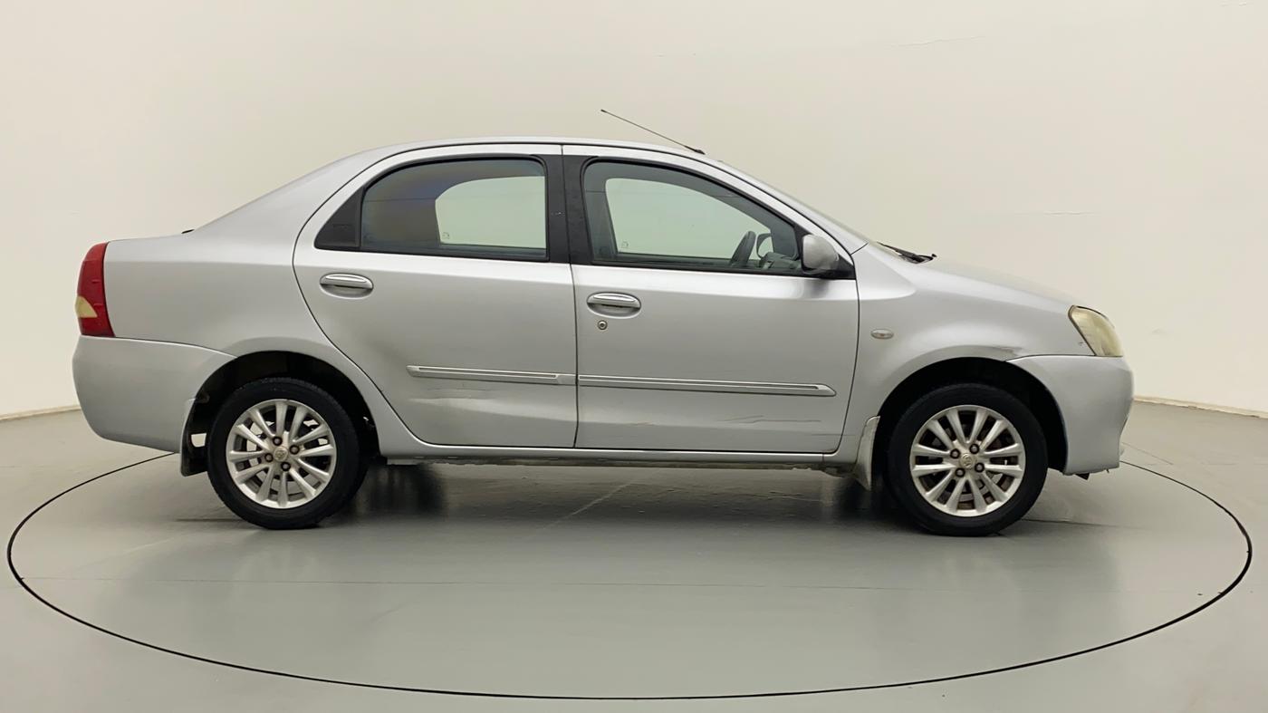 2011 Toyota Etios V, Petrol, Manual, 83,914 km, Right Side View