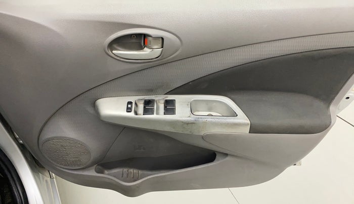 2011 Toyota Etios V, Petrol, Manual, 83,914 km, Driver Side Door Panels Control