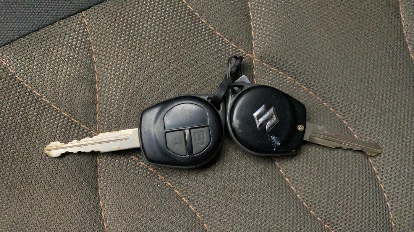 2015 Maruti Ritz ZXI, Petrol, Manual, 77,004 km, Key Close Up
