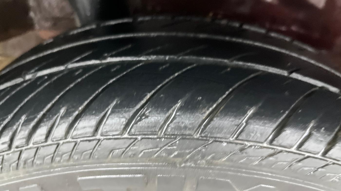 2013 Honda Amaze 1.2L I-VTEC VX, Petrol, Manual, 83,781 km, Right Rear Tyre Tread