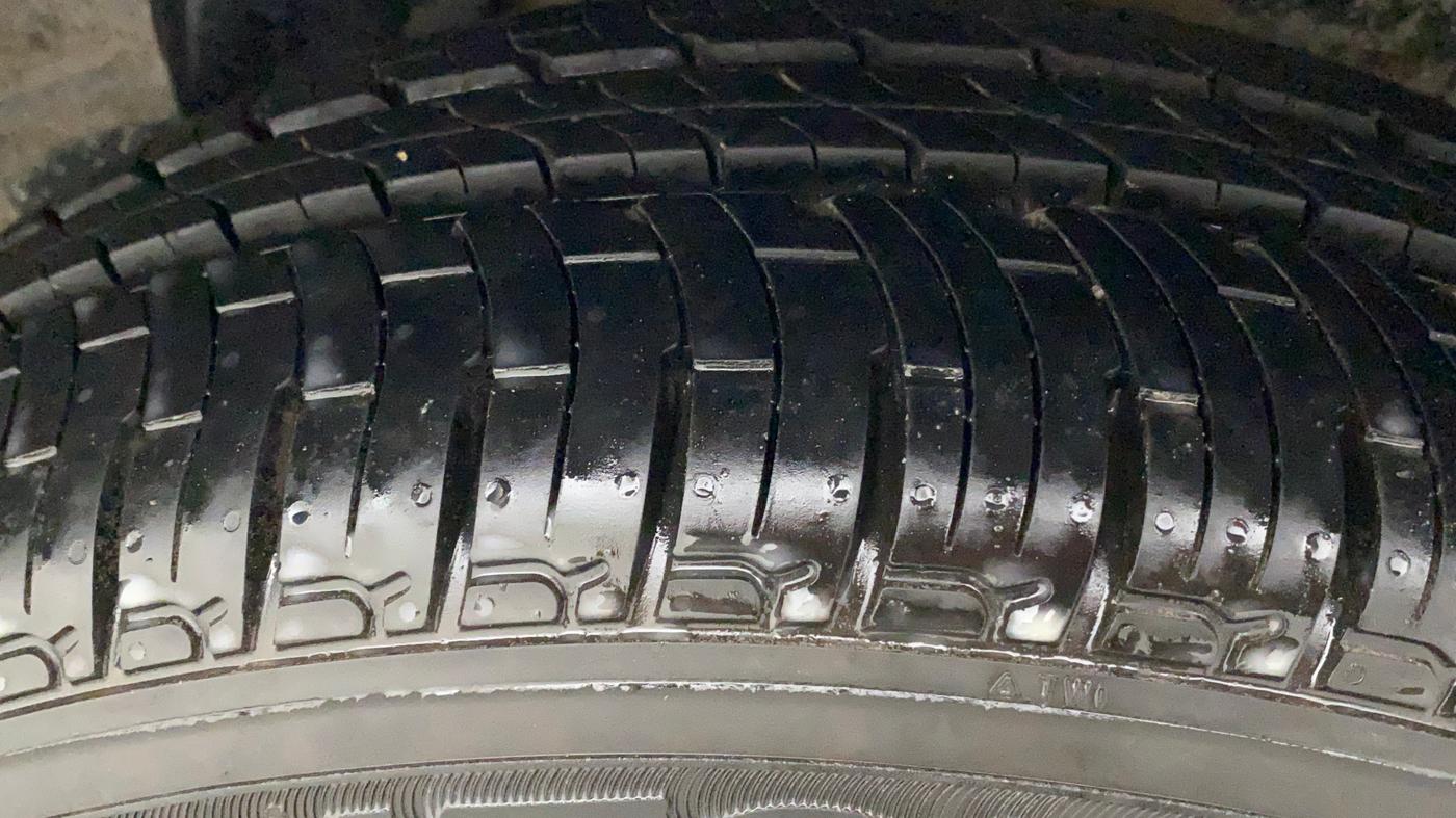 2010 Hyundai i20 MAGNA 1.2, Petrol, Manual, 80,286 km, Left Rear Tyre Tread