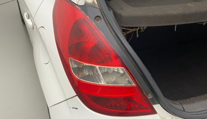 2010 Hyundai i20 MAGNA 1.2, Petrol, Manual, 80,286 km, Left tail light - Minor damage