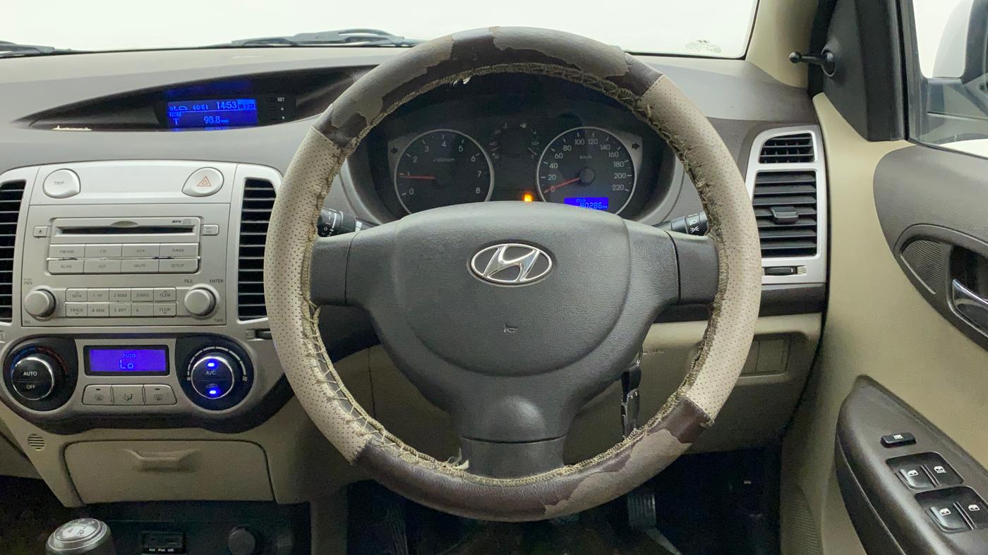 2010 Hyundai i20 MAGNA 1.2, Petrol, Manual, 80,286 km, Steering Wheel Close Up