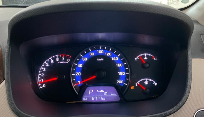 2015 Hyundai Xcent SX AT 1.2 (O), Petrol, Automatic, 8,777 km, Odometer Image