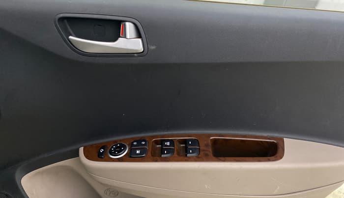 2015 Hyundai Xcent SX AT 1.2 (O), Petrol, Automatic, 8,777 km, Driver Side Door Panels Control