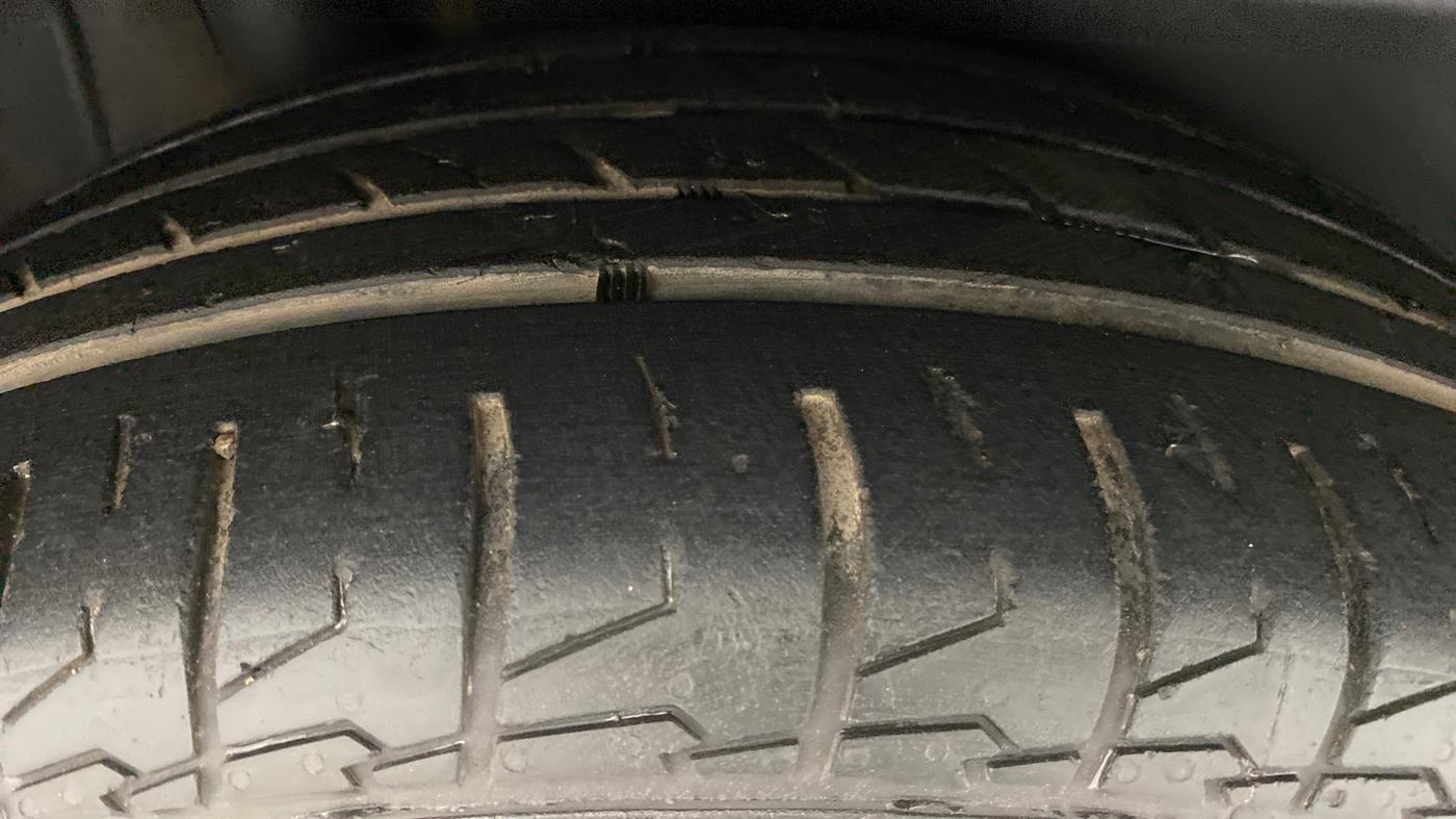 2016 Maruti S Cross ZETA 1.3, Diesel, Manual, 94,756 km, Right Rear Tyre Tread