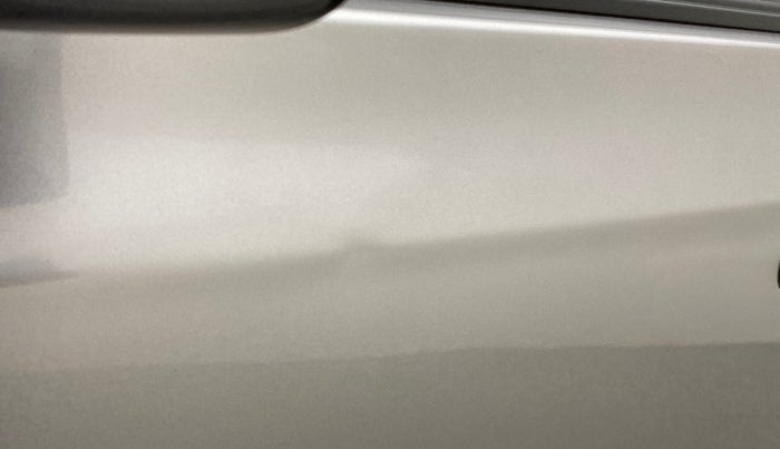 2016 Maruti S Cross ZETA 1.3, Diesel, Manual, 94,756 km, Front passenger door - Slightly dented
