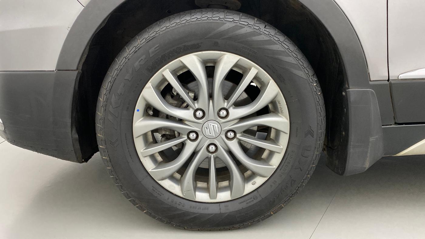 2016 Maruti S Cross ZETA 1.3, Diesel, Manual, 94,756 km, Left Front Wheel