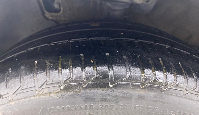 2018 Hyundai Verna 1.6 SX (O) CRDI MT, Diesel, Manual, 87,810 km, Left Front Tyre Tread