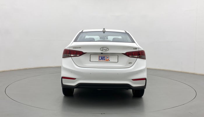 2018 Hyundai Verna 1.6 SX (O) CRDI MT, Diesel, Manual, 87,810 km, Back/Rear