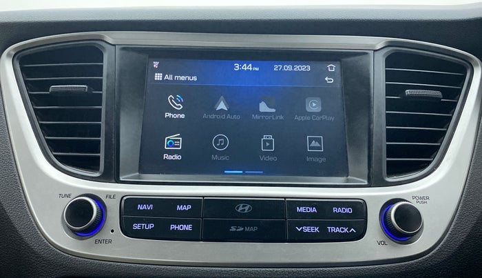 2018 Hyundai Verna 1.6 SX (O) CRDI MT, Diesel, Manual, 87,810 km, Apple CarPlay and Android Auto