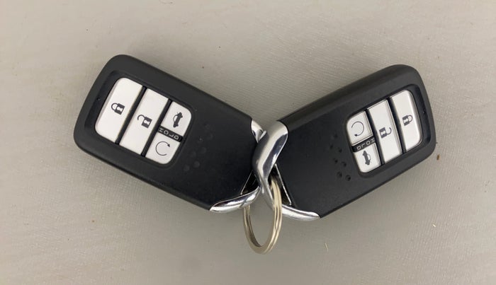 2022 Honda City 1.5L I-VTEC V CVT 5TH GEN, Petrol, Automatic, 58,428 km, Key Close Up