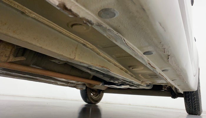 2013 Hyundai Eon ERA +, Petrol, Manual, 50,981 km, Right Side Underbody