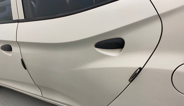 2013 Hyundai Eon ERA +, Petrol, Manual, 50,981 km, Rear left door - Paint has faded