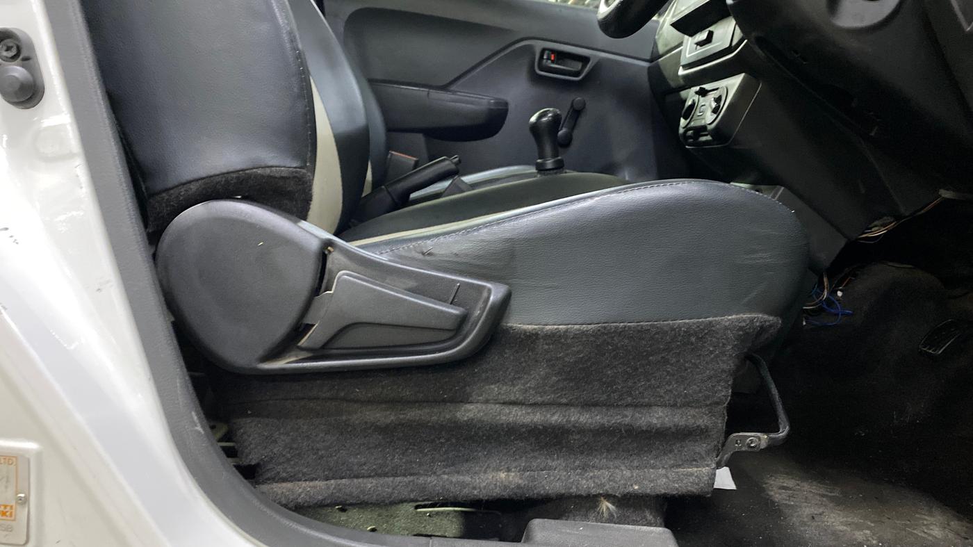 2024 Maruti Alto K10 LXI, Petrol, Manual, 47,110 km, Driver Side Adjustment Panel