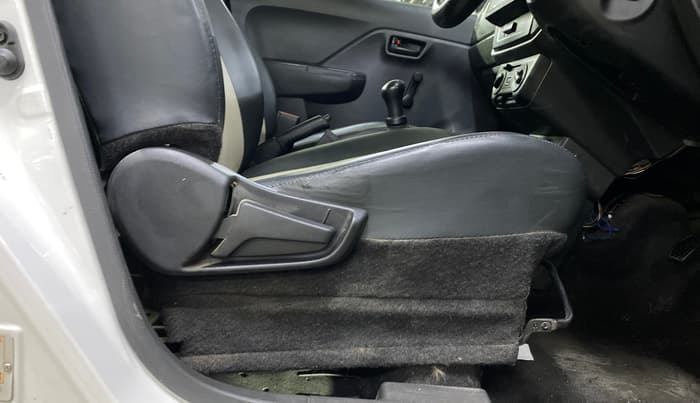 2024 Maruti Alto K10 LXI, Petrol, Manual, 47,110 km, Driver Side Adjustment Panel