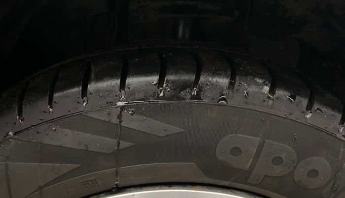 2021 Tata Tiago XT PETROL, Petrol, Manual, 97,121 km, Right Front Tyre Tread