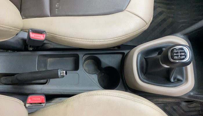 2014 Hyundai Grand i10 SPORTZ 1.2 KAPPA VTVT, Petrol, Manual, 48,193 km, Gear Lever