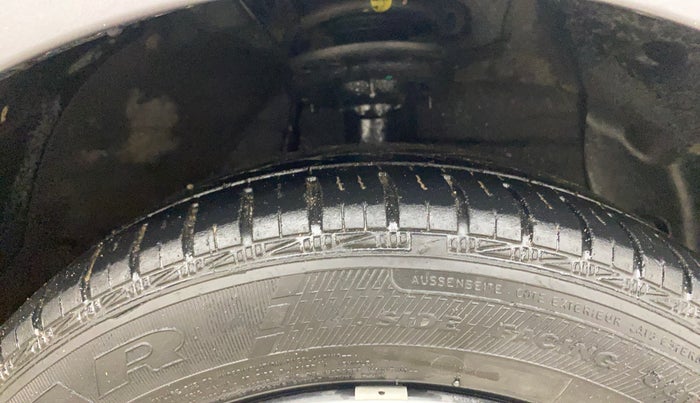 2014 Hyundai Grand i10 SPORTZ 1.2 KAPPA VTVT, Petrol, Manual, 48,193 km, Right Front Tyre Tread