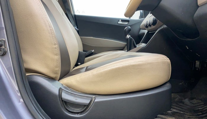 2014 Hyundai Grand i10 SPORTZ 1.2 KAPPA VTVT, Petrol, Manual, 48,193 km, Driver Side Adjustment Panel