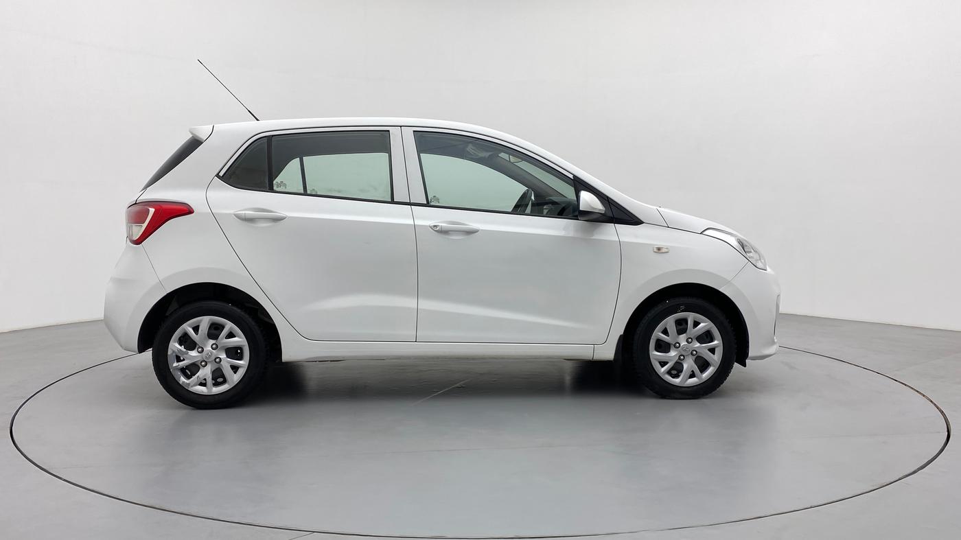 2017 Hyundai Grand i10 MAGNA 1.2 KAPPA VTVT, Petrol, Manual, 23,725 km, Right Side View
