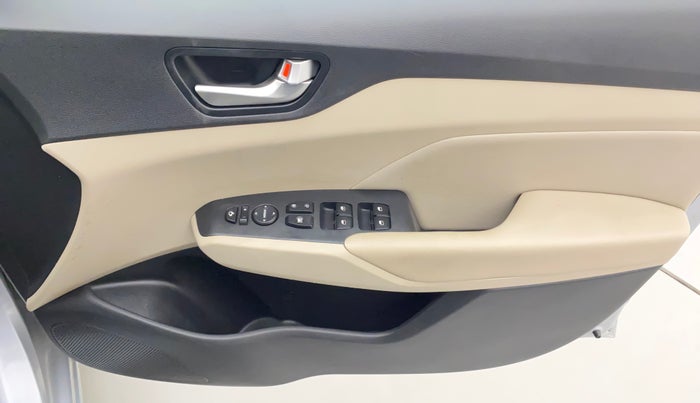 2020 Hyundai Verna SX (O) 1.5 CRDI, Diesel, Manual, 71,495 km, Driver Side Door Panels Control