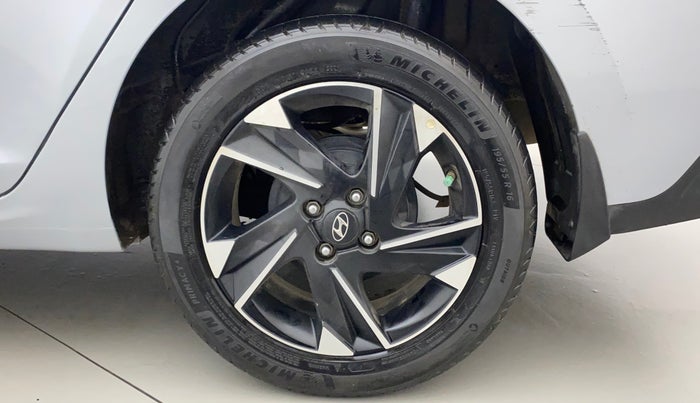 2020 Hyundai Verna SX (O) 1.5 CRDI, Diesel, Manual, 71,495 km, Left Rear Wheel