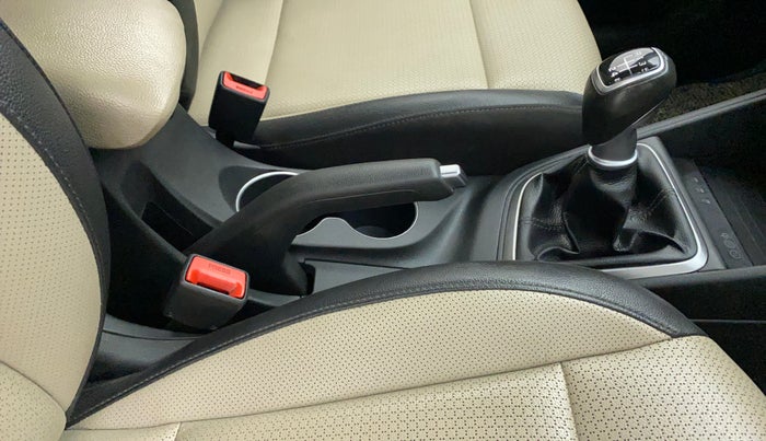 2020 Hyundai Verna SX (O) 1.5 CRDI, Diesel, Manual, 71,495 km, Gear Lever