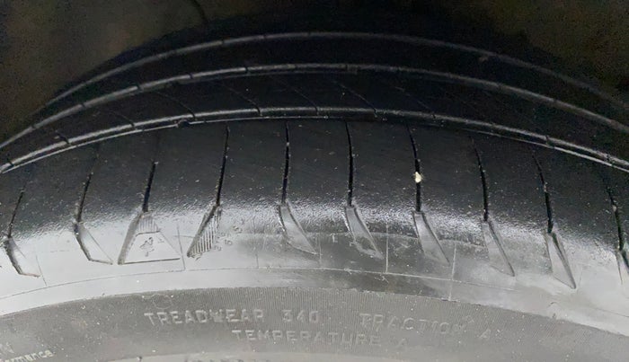 2020 Hyundai Verna SX (O) 1.5 CRDI, Diesel, Manual, 71,495 km, Left Front Tyre Tread