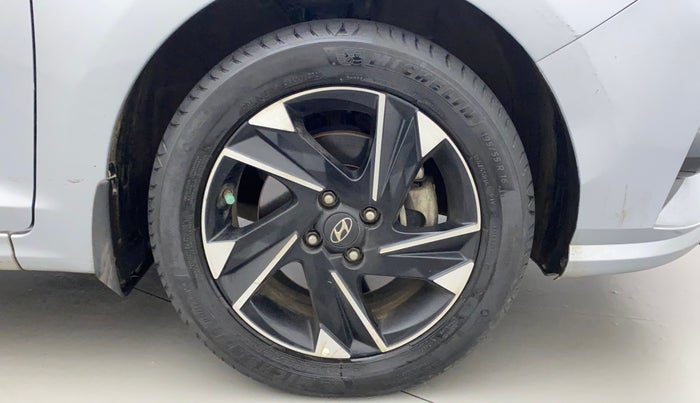 2020 Hyundai Verna SX (O) 1.5 CRDI, Diesel, Manual, 71,495 km, Right Front Wheel