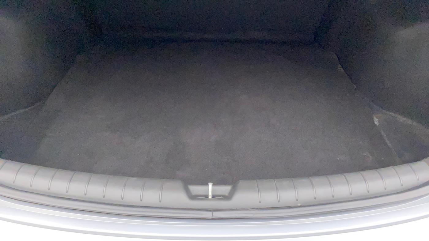 2020 Hyundai Verna SX (O) 1.5 CRDI, Diesel, Manual, 71,495 km, Boot Inside
