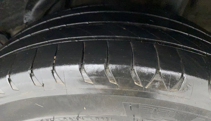 2020 Hyundai Verna SX (O) 1.5 CRDI, Diesel, Manual, 71,495 km, Left Rear Tyre Tread